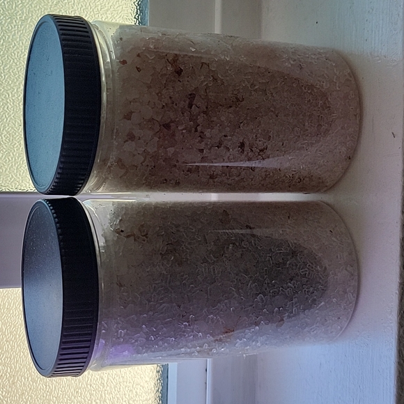 Scented , Epsom salt, soak for bathing or foot soak. - Picture 2 of 2